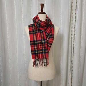 Better Than Cashmere Brand Red Tartan Old Money Classic Fringe Preppy Acrylic
